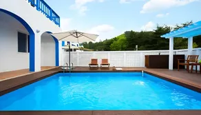 Yangyang Rodes Pool Villa - Image 4