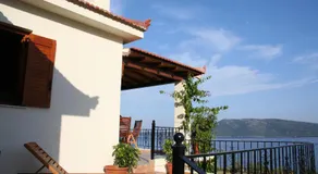 Villa Oceanis - Luxury Seaside Villa - Image 3