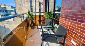 Luxury in Little Italy 2 Bedroom Private Balcony - Image 5
