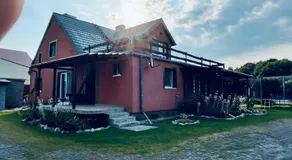 Mieszkanie nad jeziorem z własną linią brzegową - Image 3