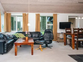 5 person holiday home in Bording-By Traum - Image 3