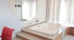 Motel Chalo - Image 4