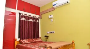 Thirumalai Home Stay - Group & Family Stay Room VL Swami Malai Temple - Image 2