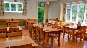 YHA Beer - Image 4