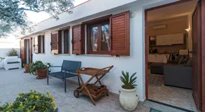 Sebastian House - Image 5