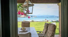 El Mar House Parga - Image 2