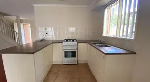 5 Beds-Whole House-Carrum Beach- Patterson Lake-Fully Furnished - Image 2