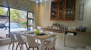 Yello Guest House Graskop - Image 5