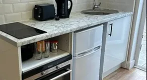 Perfect stay with Dallas Studio - Image 2