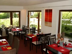Hotel Garni Waldsegler - Image 2