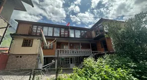 Archil and Nino Gigauri Guest House - Image 3
