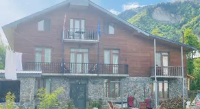 Manana Japaridze's Guesthouse - Image 5