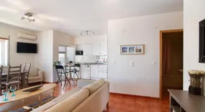 Appartement 'Quinta Gomeira 146' avec vue sur la mer, piscine partagée et climatisation - Image 2