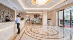 Vienna International Hotel Shenzhen Longhua Center - Image 2