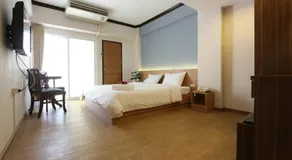 Beerapan Hotel - Image 2