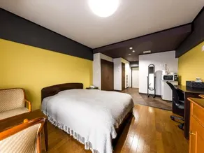Business & Cycle Hotel Bell - Image 2