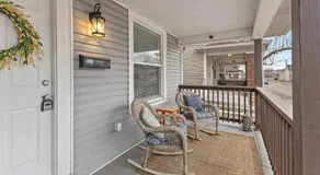 Spacious Downtown Retreat Near the Childrens Museum - Image 5