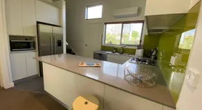 Cosy Work From Home Townhouse 10 Mins From City - Hosted by CanStay - Image 2