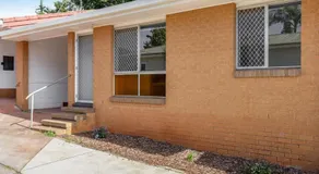 Charm in Leafy Centenary Heights! - Image 3