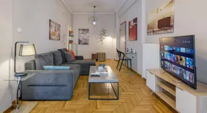 Cosy 2BR flat near Ampelokipoi station & hospitals - Image 2