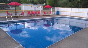 Oasis Motel - Image 5