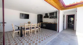 Cruzeiros Guest House, piscina, jacuzi, grupos - Image 5