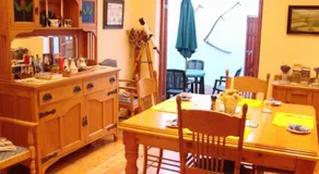 The Farmhouse B&B - Image 2