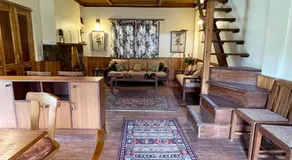 Rosastays Mallital, Nainital - Image 2