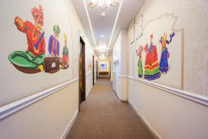 FabHotel Fantasy - Image 2