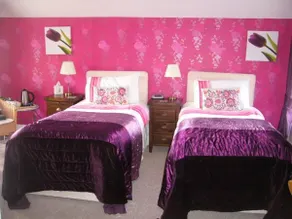 Crickleigh House - Image 2