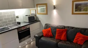Delightful 1 bedroom chalet - Image 5