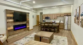 Luxury TownHome 106 - Image 2