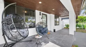 Miami Hotel Home - Image 4