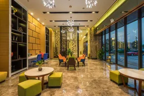 Xinxili International Hotel (Yulin Wanda Garden Expo Park Branch) - Image 2