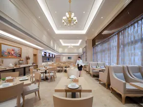 Vienna International Hotel Guiyang Airport Shuanglong Konggang - Image 2