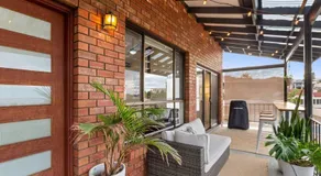 Valley View Home - Barrel Sauna, Woodfired Pizza Oven, Firepit, Kids Playset - Image 4