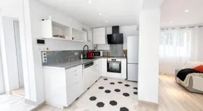 Havre de paix avec piscine & grand jardin 6 pers - Image 4