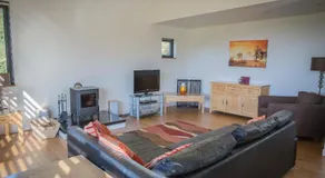 Sea Loch View Holiday Home - Image 2