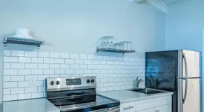 Boutique Suite #4 - Image 4