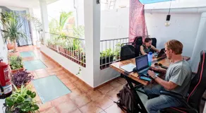 Puerto Nest Hostel - Image 5