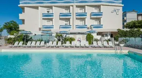 Hotel Corinna - Image 5