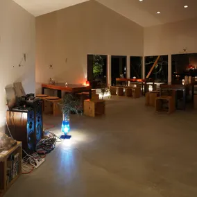 Ammonite Hotel - Image 2