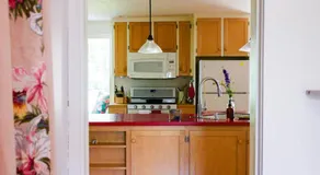 The Waldoboro Inn Room 1 - Image 3