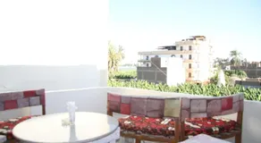 One Love Guesthouse & Restaurant - Image 5