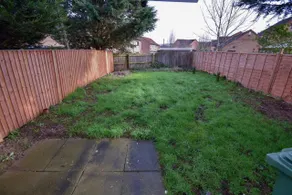 Tunbridge House - Free Parking, Garden & SmartTV - Image 3