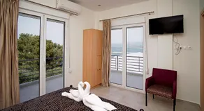 Karnagio Rooms - Image 2