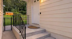 Spacious Home with Fire Pit & Game Room Near Yale - Image 5