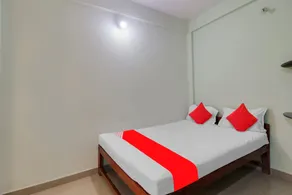 Hotel O K S Inn Hotel - Image 2