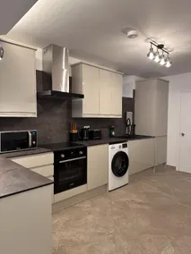 Aya's Snaresbrook Apartment - Image 5