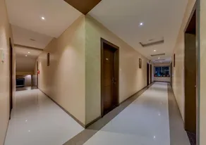 Hotel Royal Palace - Image 4